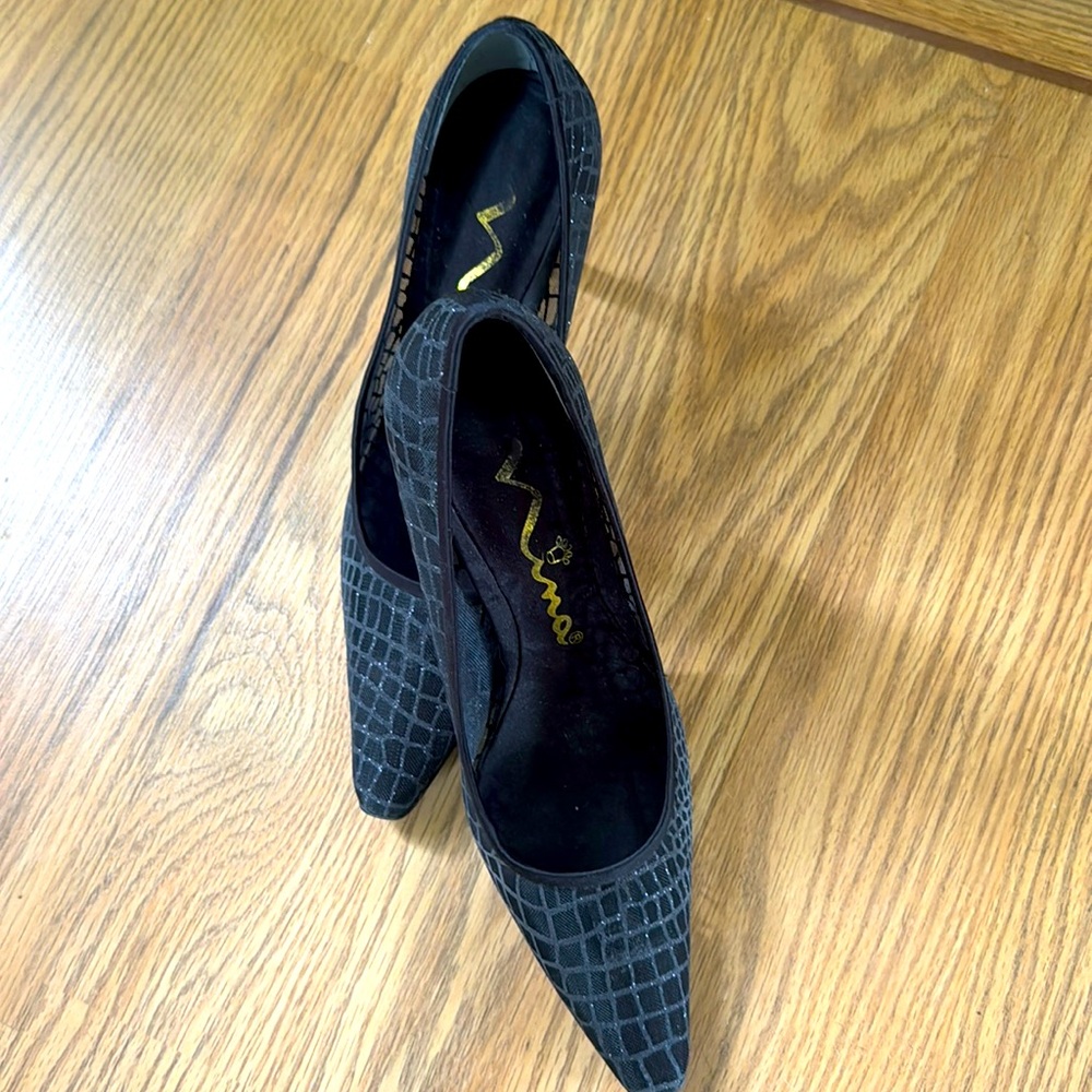 [Nina] Sparkle Black Mesh Closed Toe Satin Heels Sz: 8M